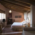 Hotel Boutique Hoces Del Duraton 4*