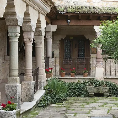 Boutique Hoces Del Duraton 4* Sebúlcor