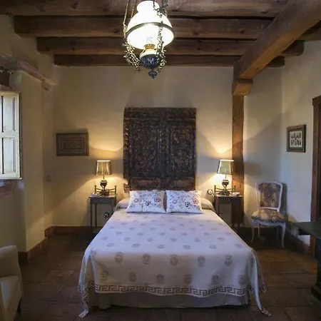 ホテル Boutique Hoces Del Duraton 4*