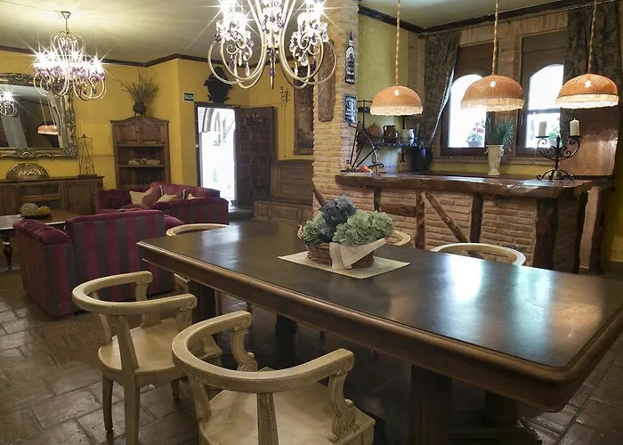 Boutique Hoces Del Duraton Szálloda 4*